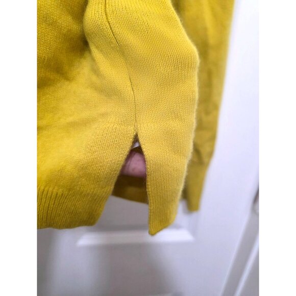 J. Crew Yellow 100% Cashmere Crewneck Sweater Women's Small Long Sleeve Soft Pul - Picture 6 of 9